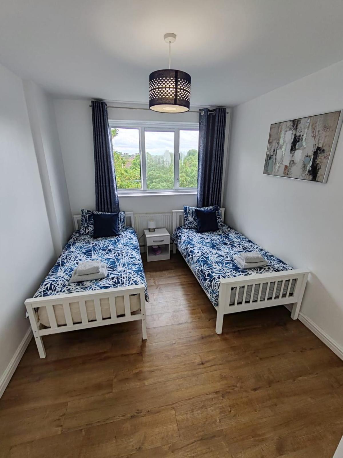 Apartament White Apartment, Your Londra